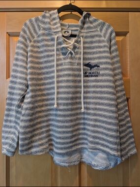 Avalon Up North Michigan Striped Lace-Up Hooded Top - Light Blue & White